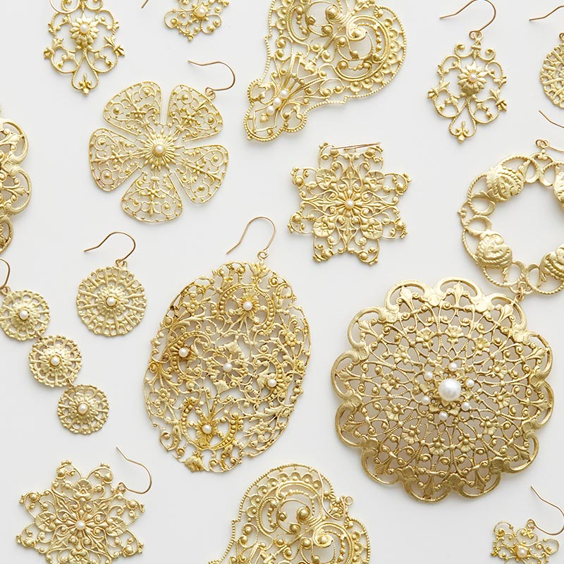 - CHERRY BROWN - 喜びが宿る、手仕事のジュエリー