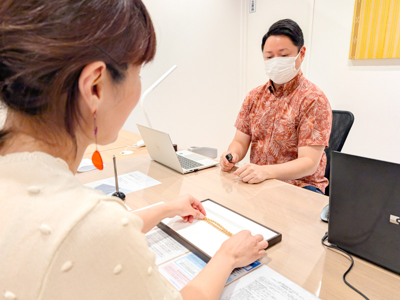 【創業70年超】沖縄で金・ブランド品を買取！KOMEHYO(コメ兵)がデパートリウボウに誕生！適正価格で買取の理由を徹底取材！